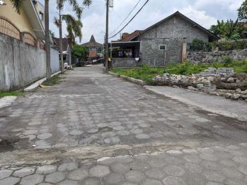 SHM Siap AJB Tanah 150m2 Dekat Perum Jambusari Pamella 6 Condongcatur