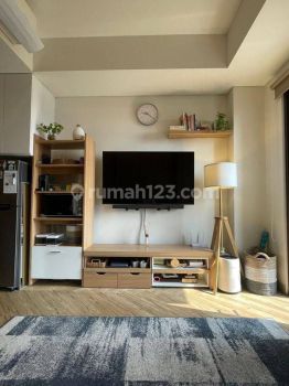 Studio room di Vasaka Solterra Apartemen disewakan