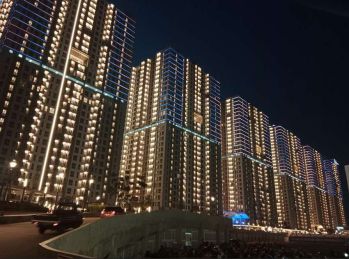 termurah sewa apartemen studio tokyo pik2 view kolam furnish