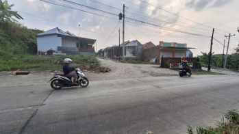 Tanah jalan raya kaliwungu boja