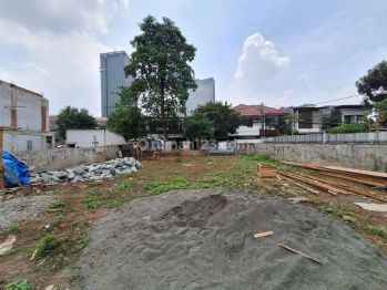 Tanah di Cilandak Tengah, Jakarta Selatan SHM 373 m²