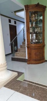 Dijual Rumah 2 lantai