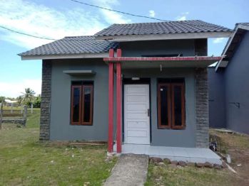 Rumah dijual (nego)/ disewakan hub.085260773773