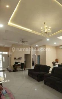 RUMAH SIAP HUNI DI JALAN KELAPA NIAS KELAPA GADING, TURUN HARGA HARUS TERJUAL