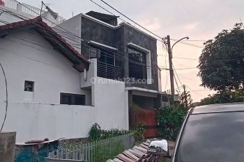 DIJUAL RUMAH MURAH SIAP HUNI ADA ROOFTOP DI VILLA MELATI MAS SERPONG
