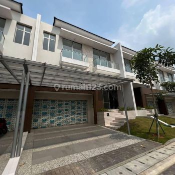 View Danau Rumah Pik 2 Cluster Riverside, Posisi Bagus Boulevard