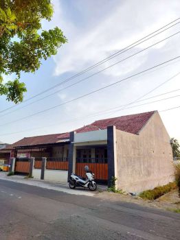 Tanah Ngantong Strategis di Tepi Jalan Pendowo