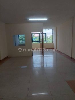 Ruko Sewa 3 Lantai Bagus di Sunter, Jakarta Utara