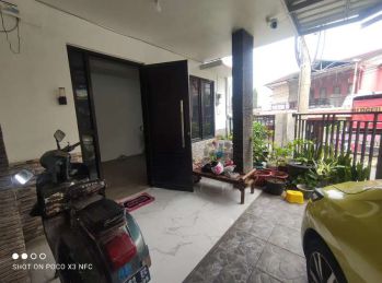 Rent Rumah Kosan: Kos putri rinjani