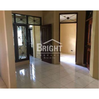 Di Sewakan Rumah Murah dalam Perumahan di Bintaro Tangerang Selatan