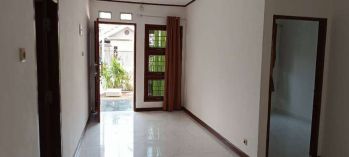 Dijual rumah cantik BSD Nusa Loka