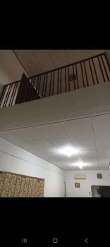 Rumah Renovasi 2lt Lt 144 mt Siap Huni Petojo Utara 3 garasi 2 mobil