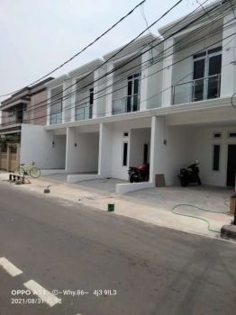 Dijual Rumah Mewah Cluster Baladewa, Tanah Tinggi, Jakarta Pusat