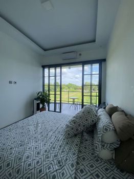 DIJUAL RUMAH MEWAH SIAP HUNI DI GODEAN (10 MENIT KE KAMPUS UMY JOGJA)