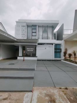 DISEWAKAN RUMAH DI WILAYAH VASSA WOOD SUDAH RENOVASI