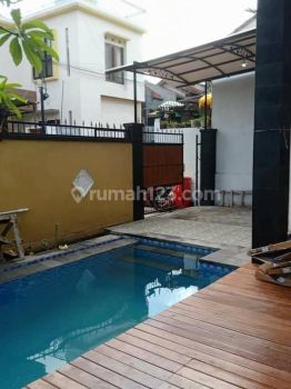 Yearly Rent New 3 Bedrooms Semi Furnished Villa at Padonan
