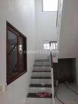 thumbnail-yearly-rent-new-3-bedrooms-semi-furnished-villa-at-padonan-5