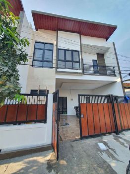 RUMAH KOST 20KAMAR LARIS ANAK ITS HANG TUAH