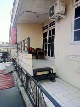 Menerima kost khusus untuk putri