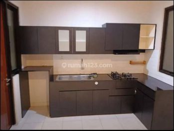 Disewakan Rumah Siap Huni di Foresta Cluster Albera