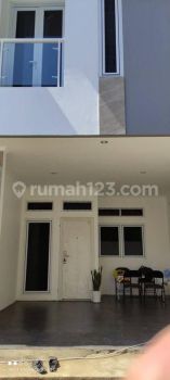 Rumah 2 Lantai Di Pinang Kalijati Dekat RS Marinir Cilandak KKO