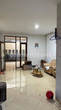 Rumah 2 Lantai Lingkungan Tenang Di Pasir Salam Bandung