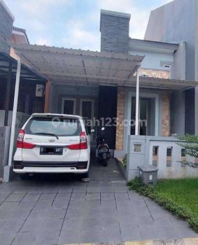 Rumah di Cluster Valencia Graha Raya Bintaro Tangsel