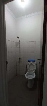 Disewakan Rumah Baru Di BSB Village 1LT HOOK View Tmn Dkt Kolam Renang