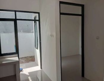 Rumah megah terasa di pondok indah