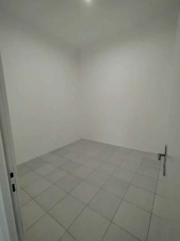 DIJUAL RUMAH di Ketapang dekat Greenlake City, perbatasan Jak - Bar