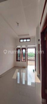 Rumah konsep eropa minimalis dekat stasiun