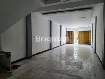 RUKO 3 LANTAI NGINDEN