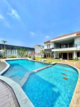 Dijual Rumah Bagus Hommy Halaman Luas Lokasi Strategis Di Cipete