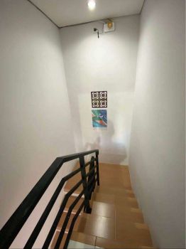 townHouse 2 lantai dkt sanur mall plasa renon regents school gandhi