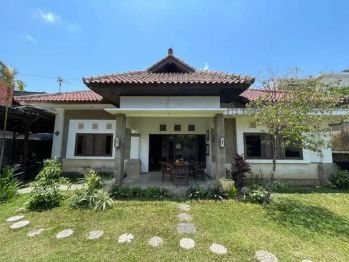 Rumah Taman Sari Kerobokan Badung