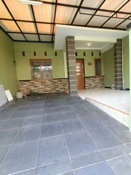 Rumah Cantik Rapi Terawat dan Siap Huni di Graha Raya Bintaro