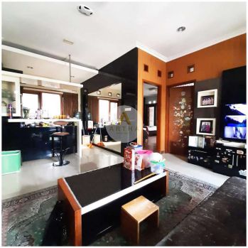 Dijual Rumah Kost Mewah Sayap BKR Dekat LPKIA Bandung Ada Kolam Renang