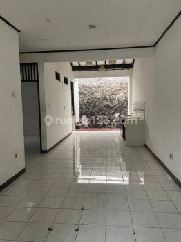 Dijual Rumah di Jalan Perkici, Bintaro Tangerang Selatan Yan