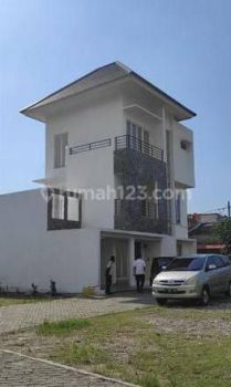 Rumah baru Siap Huni bebas Banjir Di Tomang(TM85)