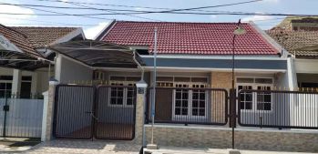 DISEWAKAN RUMAH KLAMPIS FURNISH
