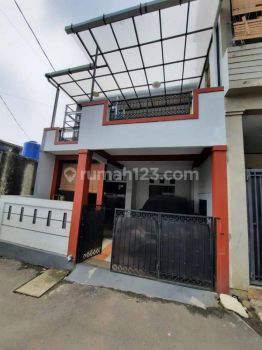 Rumah siap Huni, dengan banyak Akses menuju Bintaro, BSD dan Cileduk
