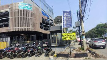 Disewakan Lahan Usaha Lokasi Strategis di Pluit Jakarta Utara