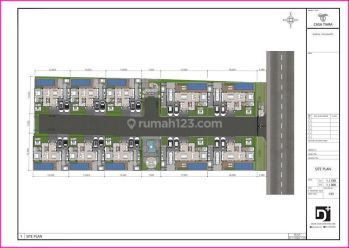 Rumah Kolam Renang Tepi Jalan Aspal Utara Adisucipto Jogja