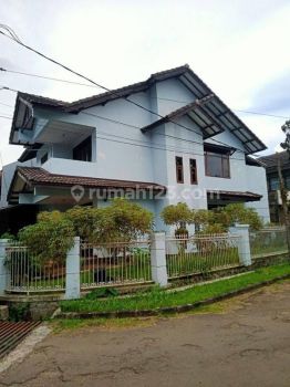 Dijual Rumah 2 Lantai di Taman Kopo Melati Dekat Miko Mall