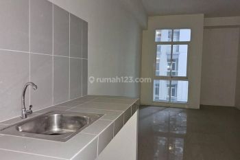 Apartemen Bale Hinggil Baru Unfurnished Lantai 9 View Pool