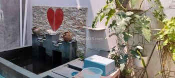 Dijual Cepat Rumah 2 Lantai Bagus SHM di Victoria Green Residence