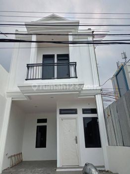 rumah cantik dan modern di jalan pemuda jakarta timur