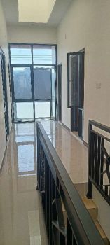 Rumah Kos2 an Bisnis Prospek Dekat kampus UPN Rungkut