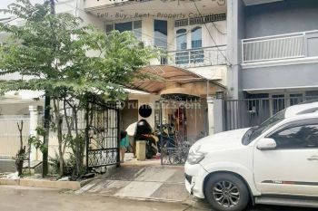 Rumah Strategis 96 meter di Green Garden(GG37)