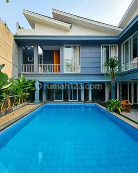 Turun Harga Rumah Bagus Siap Huni Ada Pool di Bintaro Sektor 9